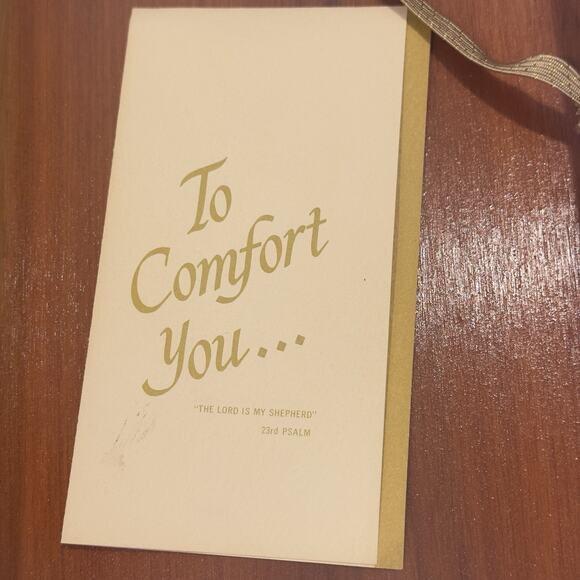 VTG KJV Holy Bible Illustrated Memorial Edition Wood Cedar Box Union Made USA - Picture 12 of 16